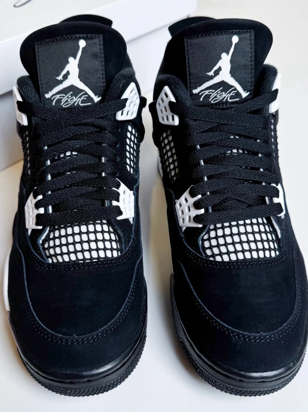 Air Jordan 4 Retro “White Thunder” Men’s Sneakers - Picture 2 of 5